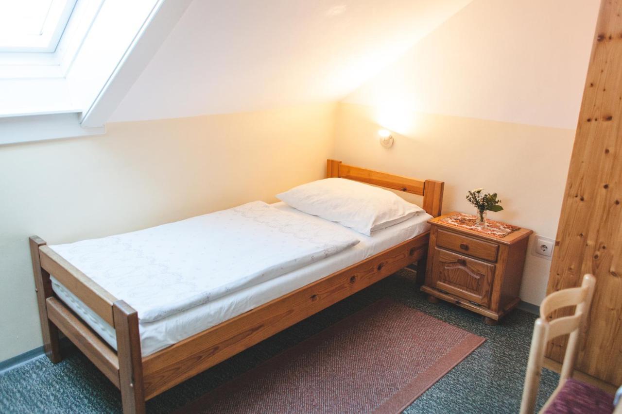 Fruehstueckspension Koelich Klagenfurt am Woerthersee Luaran gambar
